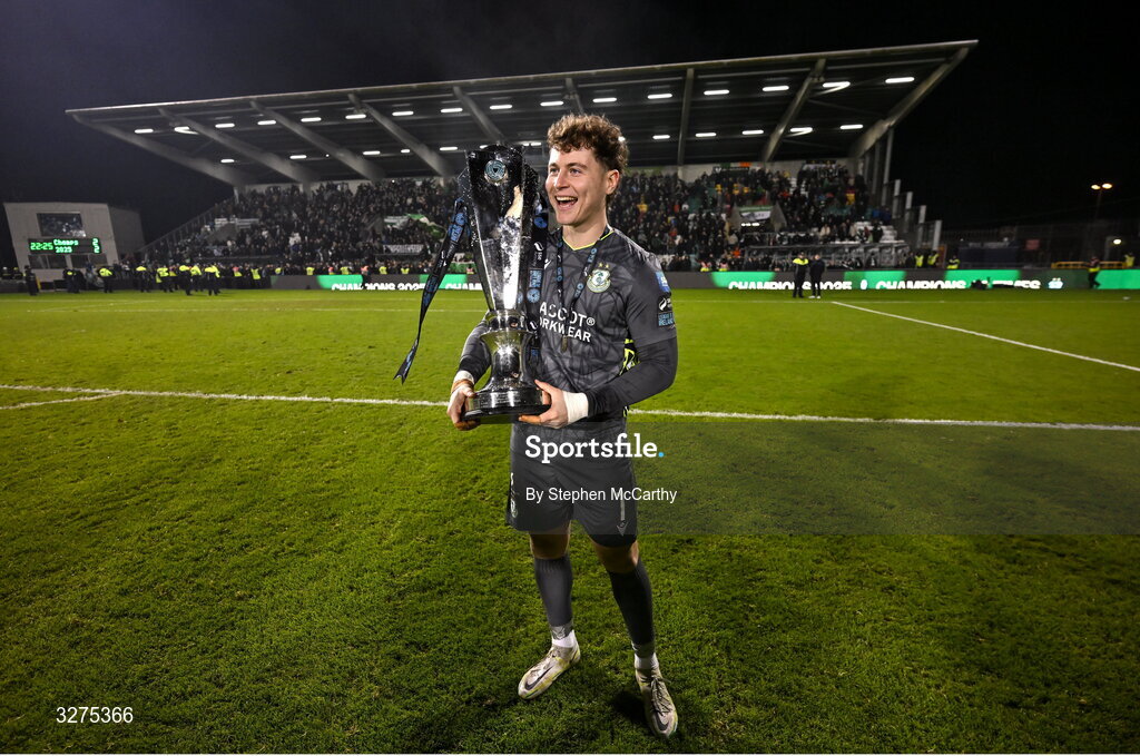 1 November 2025; Shamrock Rovers goalkeeper Ed McGinty celebrates with the SSE Airtricity Men's Premier Division trophy after the SSE Airtricity Men's Premier Division match between Shamrock Rovers and Sligo Rovers at Tallaght Stadium in Dublin. Photo by Stephen McCarthy/Sportsfile