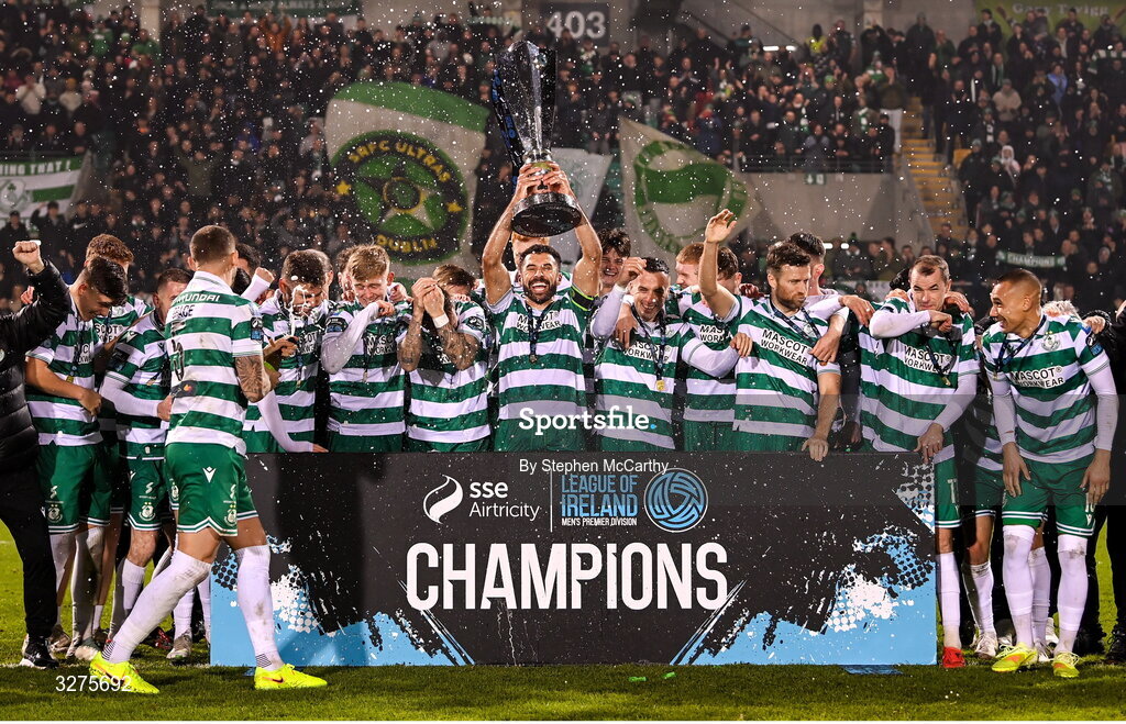 1 November 2025; Shamrock Rovers captain Roberto Lopes and team-mates celebrate with the SSE Airtricity Men's Premier Division trophy after the SSE Airtricity Men's Premier Division match between Shamrock Rovers and Sligo Rovers at Tallaght Stadium in Dublin. Photo by Stephen McCarthy/Sportsfile