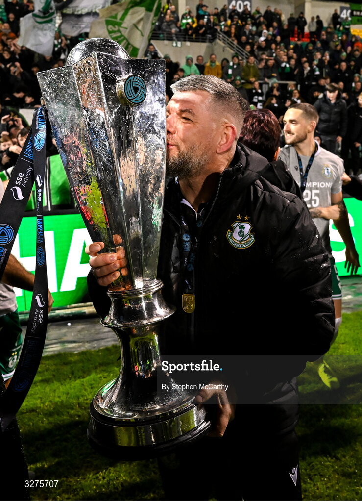 1 November 2025; Shamrock Rovers strength and conditioning coach Darren Dillon celebrates with the SSE Airtricity Men's Premier Division trophy after the SSE Airtricity Men's Premier Division match between Shamrock Rovers and Sligo Rovers at Tallaght Stadium in Dublin. Photo by Stephen McCarthy/Sportsfile