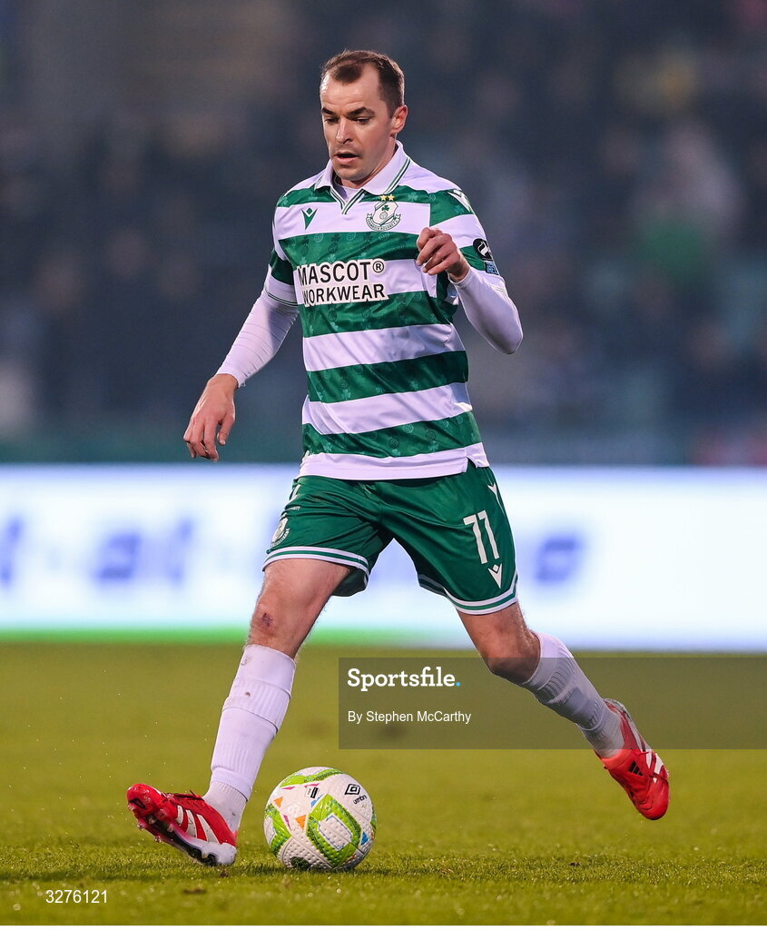 1 November 2025; Sean Kavanagh of Shamrock Rovers during the SSE Airtricity Men's Premier Division match between Shamrock Rovers and Sligo Rovers at Tallaght Stadium in Dublin. Photo by Stephen McCarthy/Sportsfile