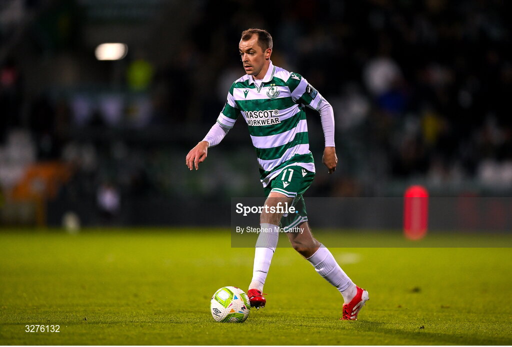 1 November 2025; Sean Kavanagh of Shamrock Rovers during the SSE Airtricity Men's Premier Division match between Shamrock Rovers and Sligo Rovers at Tallaght Stadium in Dublin. Photo by Stephen McCarthy/Sportsfile