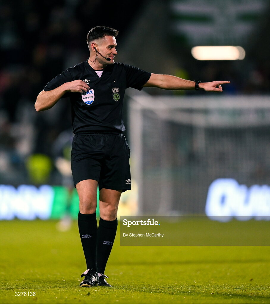 1 November 2025; Referee Rob Hennessy during the SSE Airtricity Men's Premier Division match between Shamrock Rovers and Sligo Rovers at Tallaght Stadium in Dublin. Photo by Stephen McCarthy/Sportsfile