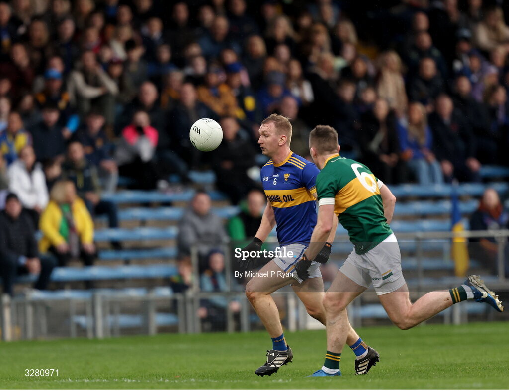 8 November 2025; Daire Brennan of Kilsheelan-Kilcash in action against Séamus Kennedy of Clonmel Commercials during the Tipperary County Senior Club Football Championship final match between Clonmel Commercials and Kilsheelan-Kilcash at FBD Semple Stadium in Thurles, Tipperary. Photo by Michael P Ryan/Sportsfile