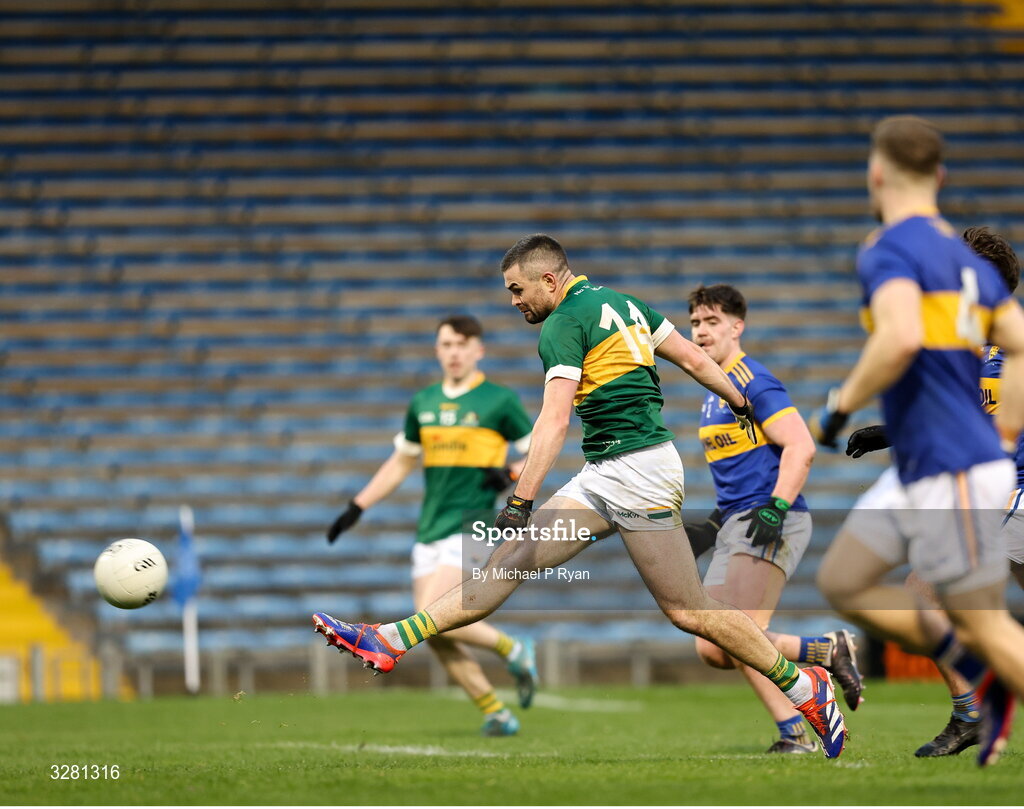 8 November 2025; Michael Quinlivan of Clonmel Commercials shoots to score his side's first goal during the Tipperary County Senior Club Football Championship final match between Clonmel Commercials and Kilsheelan-Kilcash at FBD Semple Stadium in Thurles, Tipperary. Photo by Michael P Ryan/Sportsfile