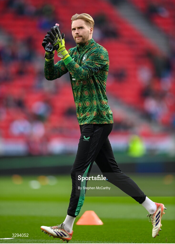 16 November 2025; Republic of Ireland goalkeeper Caoimhin Kelleher before the FIFA World Cup 2026 Group F Qualifier match between Hungary and Republic of Ireland at Puskás Aréna in Budapest, Hungary. Photo by Stephen McCarthy/Sportsfile