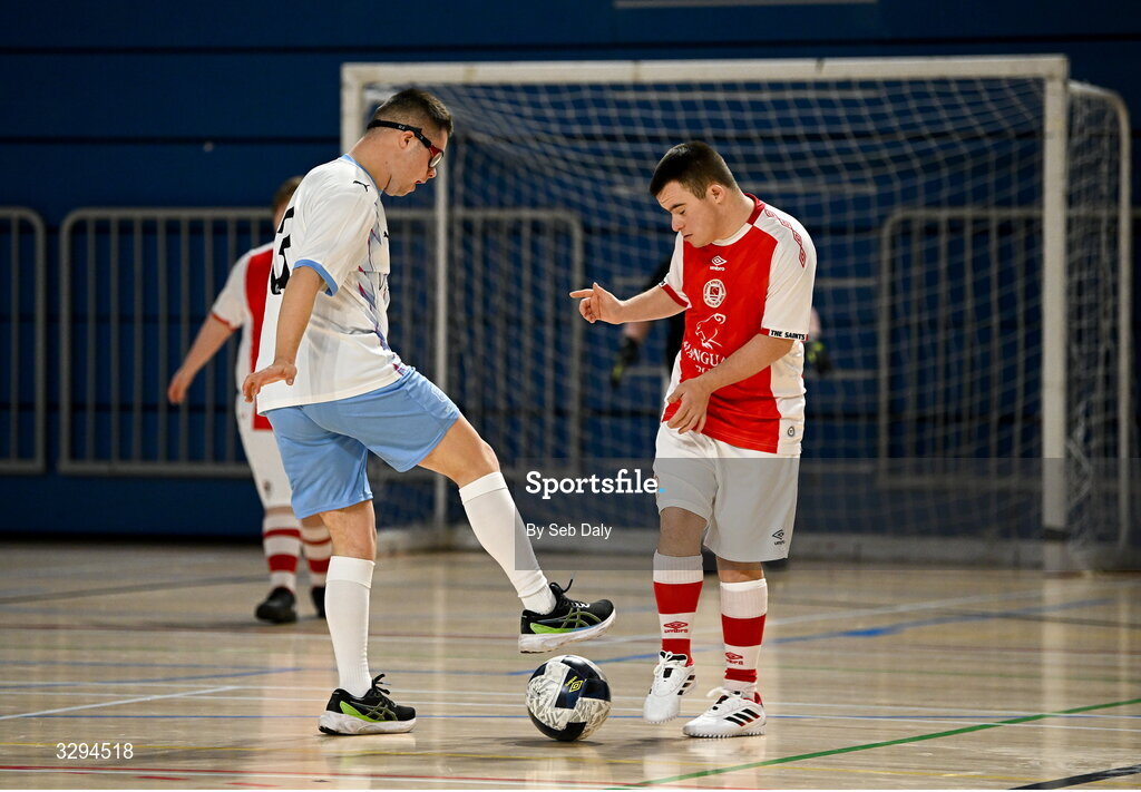 16 November 2025; Action during the LOI Cairdeas Cup Festival match between Waterford and St Patrick's Athletic at the National Indoor Arena on the Sport Ireland Campus in Dublin. Photo by Seb Daly/Sportsfile