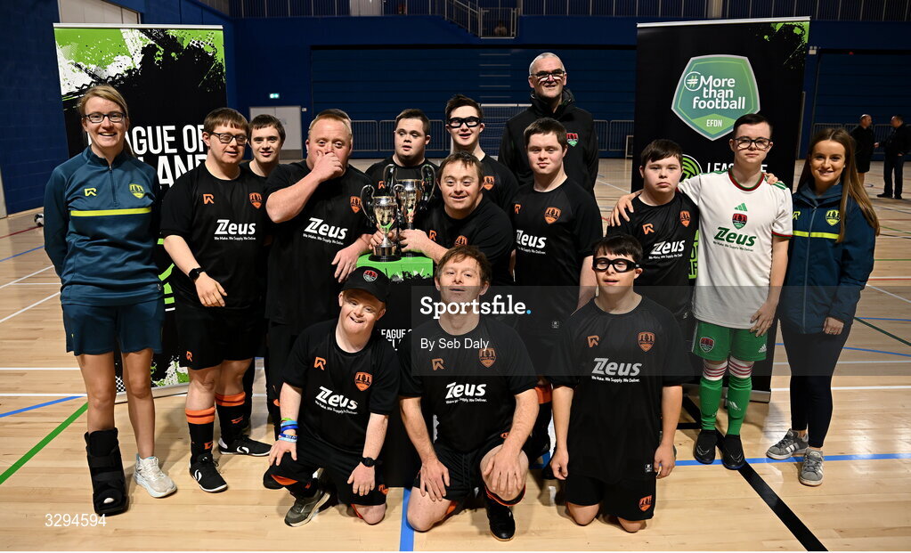 16 November 2025; Cork City players and coaches with the Cairdeas Cups before the LOI Cairdeas Cup Festival at the National Indoor Arena on the Sport Ireland Campus in Dublin. Photo by Seb Daly/Sportsfile