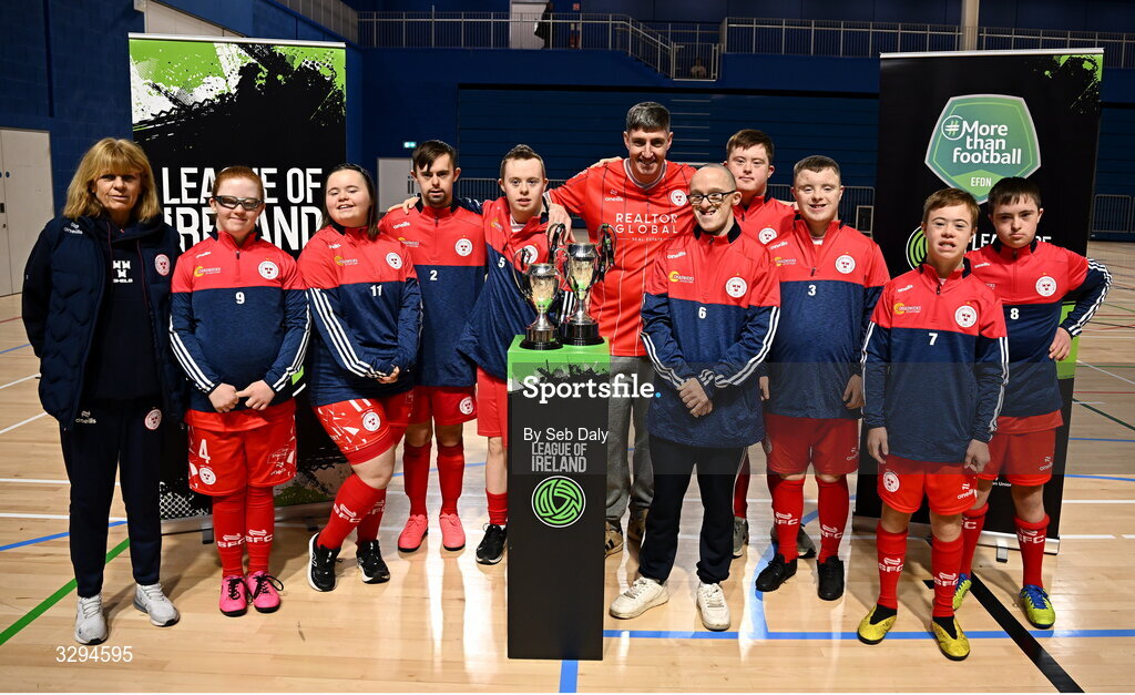 16 November 2025; Shelbourne players and coaches with the Cairdeas Cups before the LOI Cairdeas Cup Festival at the National Indoor Arena on the Sport Ireland Campus in Dublin. Photo by Seb Daly/Sportsfile