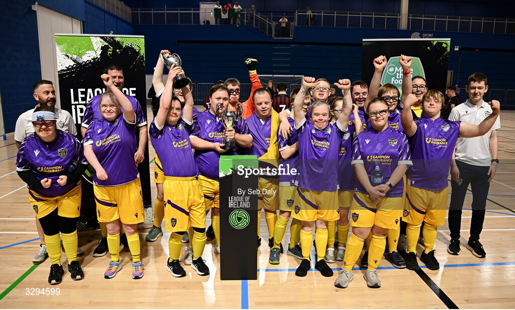 16 November 2025; Wexford players and coaches with the Cairdeas Cups before the LOI Cairdeas Cup Festival at the National Indoor Arena on the Sport Ireland Campus in Dublin. Photo by Seb Daly/Sportsfile