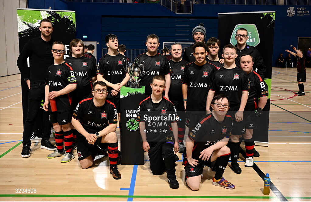 16 November 2025; Dundalk players and coaches with the Cairdeas Cups before the LOI Cairdeas Cup Festival at the National Indoor Arena on the Sport Ireland Campus in Dublin. Photo by Seb Daly/Sportsfile
