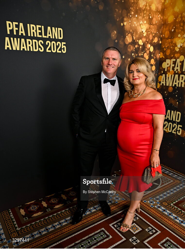 22 November 2025; Referee Mark Houlihan and partner Karen during the PFA Ireland Awards 2025 at The College Green Hotel in Dublin. Photo by Stephen McCarthy/Sportsfile