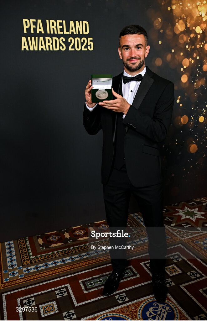 22 November 2025; Michael Duffy of Derry City with his PFA Ireland Men’s Premier Division Team of the Year 2025 medal during the PFA Ireland Awards 2025 at The College Green Hotel in Dublin. Photo by Stephen McCarthy/Sportsfile
