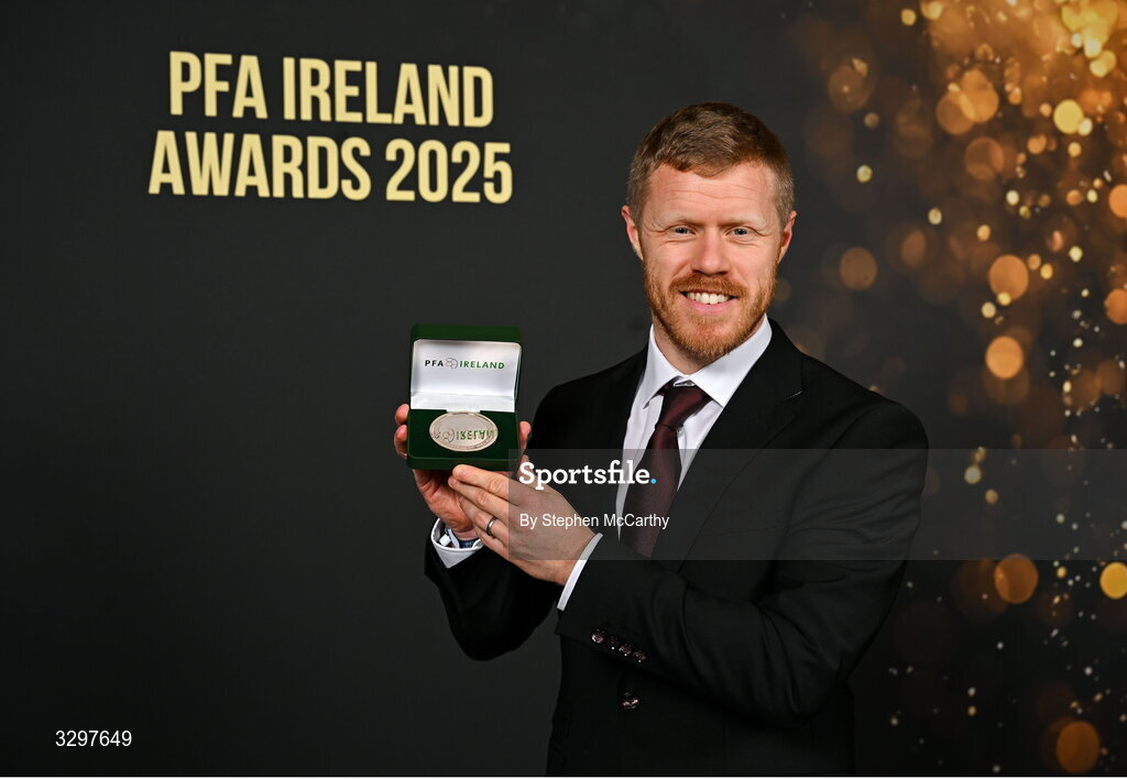 22 November 2025; Daryl Horgan of Dundalk with his PFA Ireland Men's First Division Team of the Year 2025 medal during the PFA Ireland Awards 2025 at The College Green Hotel in Dublin. Photo by Stephen McCarthy/Sportsfile