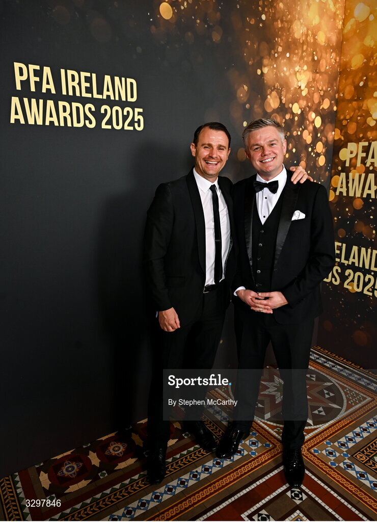 22 November 2025; Drogheda United assistant manager Daire Doyle and Cliff Henry of the League of Ireland during the PFA Ireland Awards 2025 at The College Green Hotel in Dublin. Photo by Stephen McCarthy/Sportsfile