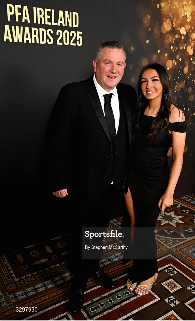 22 November 2025; Ella Kelly of Shamrock Rovers and her father Thomas during the PFA Ireland Awards 2025 at The College Green Hotel in Dublin. Photo by Stephen McCarthy/Sportsfile