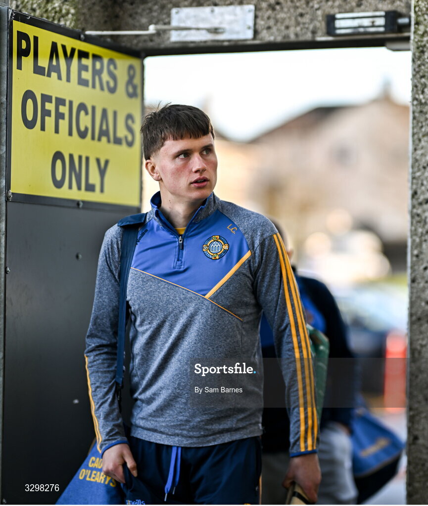 23 November 2025; Lee Cleere of Clough Ballacolla arrives before the AIB Leinster GAA Hurling Senior Club Championship semi-final match between Shamrocks Ballyhale and Clough Ballacolla at UPMC Nowlan Park in Kilkenny. Photo by Sam Barnes/Sportsfile