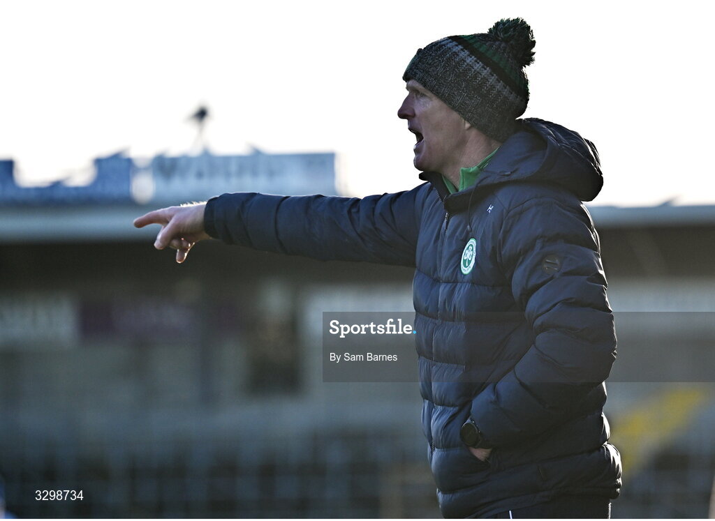 23 November 2025; Shamrocks Ballyhale manager Henry Shefflin reacts during the AIB Leinster GAA Hurling Senior Club Championship semi-final match between Shamrocks Ballyhale and Clough Ballacolla at UPMC Nowlan Park in Kilkenny. Photo by Sam Barnes/Sportsfile