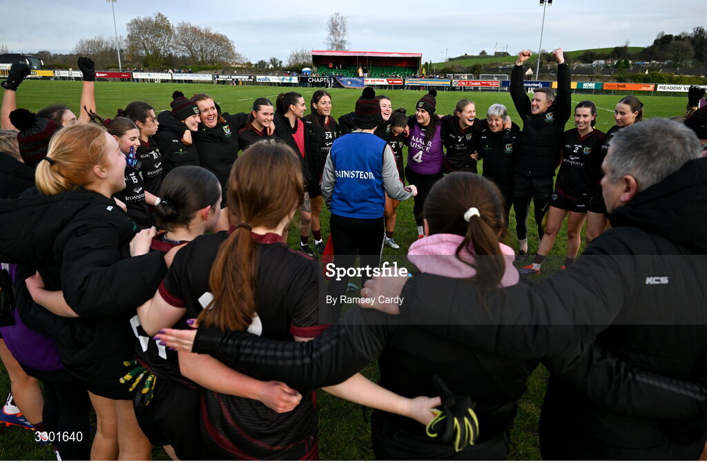 29 November 2025; Cromane manager Anna Maria O'Donoghue speaks to her side after their victory in the AIB All-Ireland Ladies Football Club Junior Club Championship semi-final match between Cavan Gaels of Cavan and Cromane of Kerry at Terry Coyle Park in Cavan. Photo by Ramsey Cardy/Sportsfile