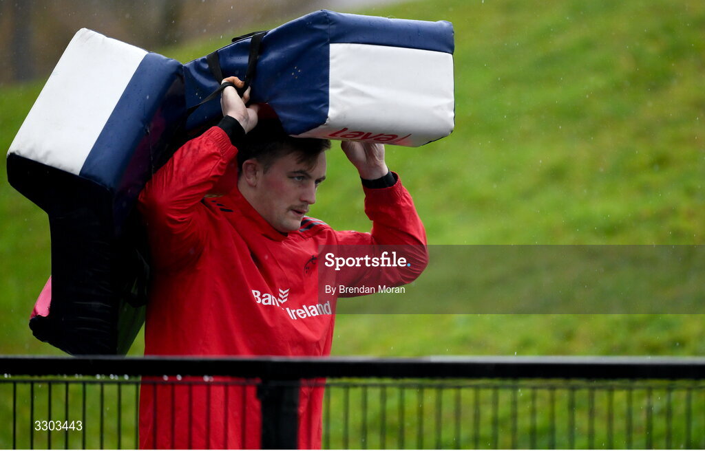 1 December 2025; Gavin Coombes arrives for Munster Rugby squad training at the University of Limerick in Limerick. Photo by Brendan Moran/Sportsfile