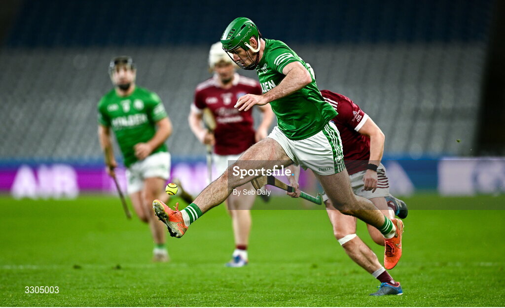 6 December 2025; Eoin Cody of Shamrocks Ballyhale during the AIB Leinster GAA Hurling Senior Club Championship final match between St Martin's of Wexford and Shamrocks Ballyhale of Kilkenny at Croke Park in Dublin. Photo by Seb Daly/Sportsfile