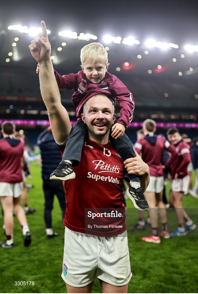 6 December 2025; Michael Coleman of St Martin’s celebrates with his son Archie after his side's victory in the AIB Leinster GAA Hurling Senior Club Championship final match between St Martin's of Wexford and Shamrocks Ballyhale of Kilkenny at Croke Park in Dublin. Photo by Thomas Flinkow/Sportsfile