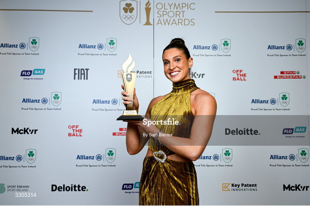 6 December 2025; World Silver Medallist in Heptathlon Kate O'Connor pictured with the Olympic Sporting Moment of the Year Award, Sponsored by Fiat, during the Team Ireland Olympic Sport Awards 2025 at The Royal Convention Centre in Dublin. Photo by Sam Barnes/Sportsfile