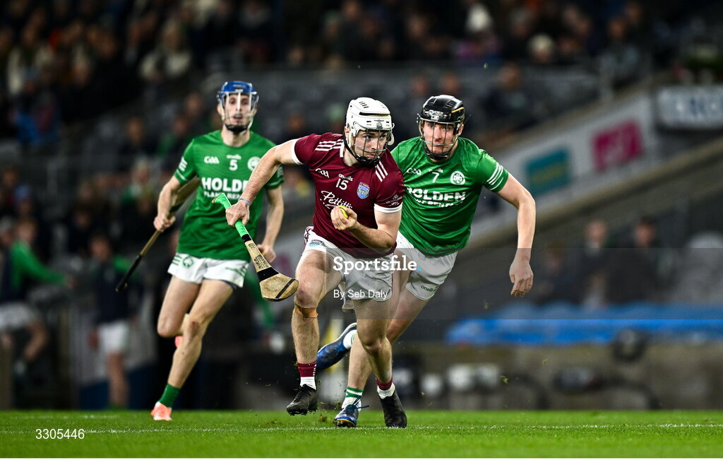 6 December 2025; Rory O’Connor of St Martin’s in action against Darragh Corcoran of Shamrocks Ballyhale during the AIB Leinster GAA Hurling Senior Club Championship final match between St Martin's of Wexford and Shamrocks Ballyhale of Kilkenny at Croke Park in Dublin. Photo by Seb Daly/Sportsfile
