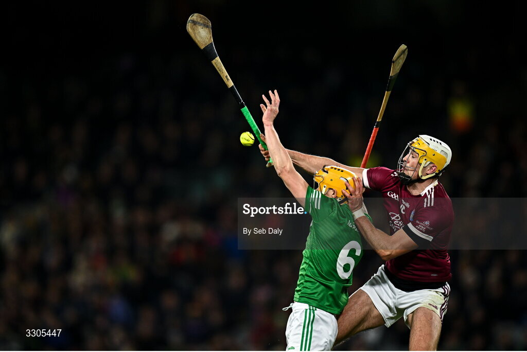 6 December 2025; Barry O’Connor of St Martin’s in action against Richie Reid of Shamrocks Ballyhale during the AIB Leinster GAA Hurling Senior Club Championship final match between St Martin's of Wexford and Shamrocks Ballyhale of Kilkenny at Croke Park in Dublin. Photo by Seb Daly/Sportsfile