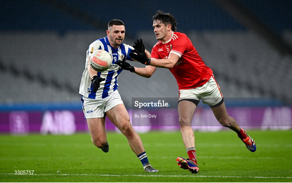6 December 2025; David Hyland of Athy in action against James Holland of Ballyboden St Enda’s during the AIB Leinster GAA Football Senior Club Championship final match between Athy of Kildare and Ballyboden St Enda's of Dublin at Croke Park in Dublin. Photo by Seb Daly/Sportsfile
