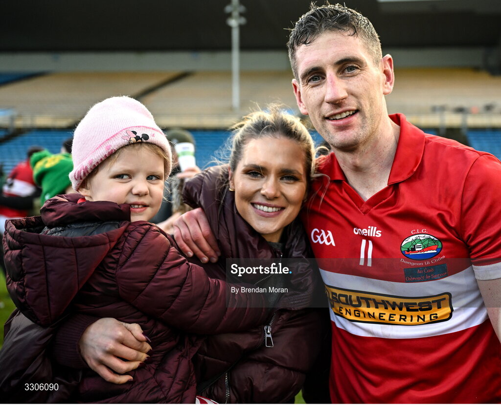 7 December 2025; Dingle captain Paul Geaney celebrates with his wife Siun and daughter Christina after the AIB Munster GAA Football Senior Club Championship final match between Dingle and St Finbarr's at FBD Semple Stadium in Thurles, Tipperary. Photo by Brendan Moran/Sportsfile