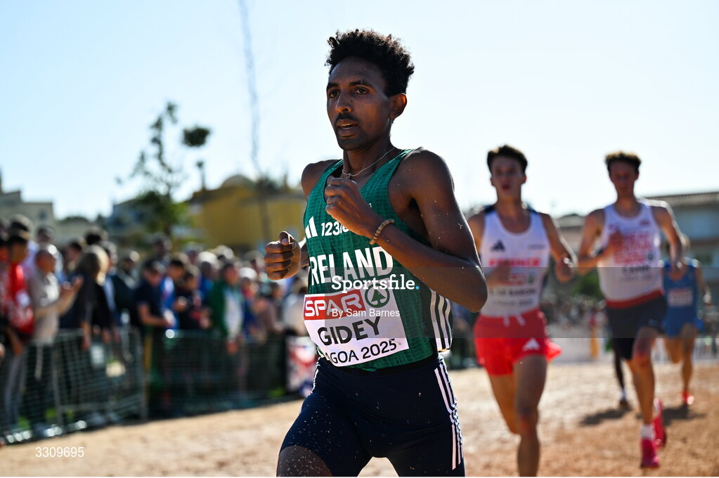 14 December 2025; Efrem Gidey of Ireland during the senior men's race at the 2025 SPAR European Cross Country Championships in Lagoa, Portugal. Photo by Sam Barnes/Sportsfile