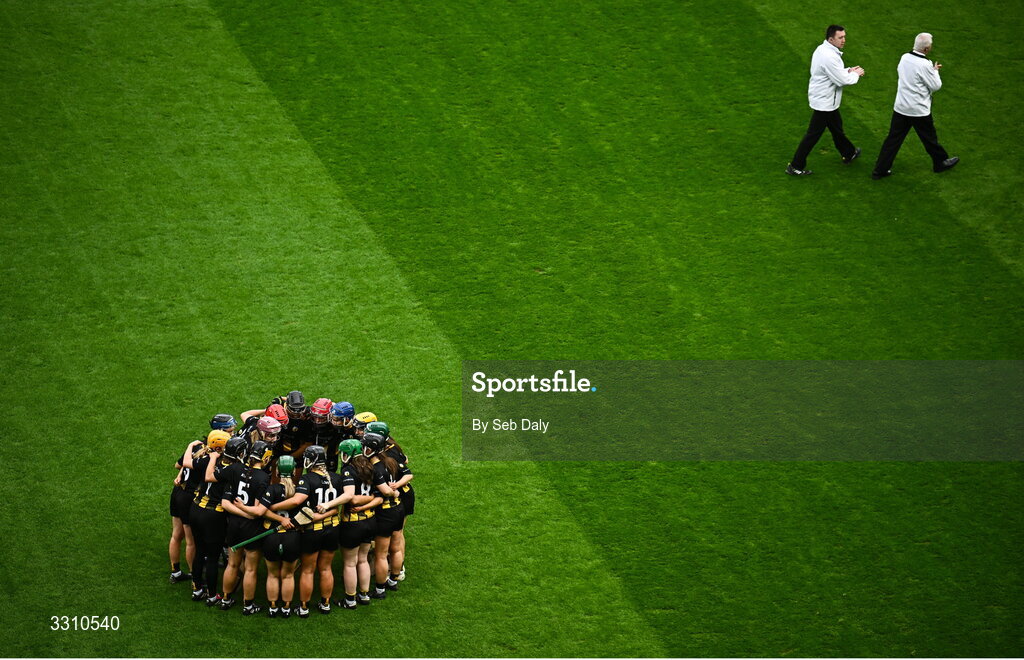 14 December 2025; Camross players before the AIB All-Ireland Camogie Intermediate Club Championship final match between Ballincollig of Cork and Camross of Laois at Croke Park in Dublin. Photo by Seb Daly/Sportsfile