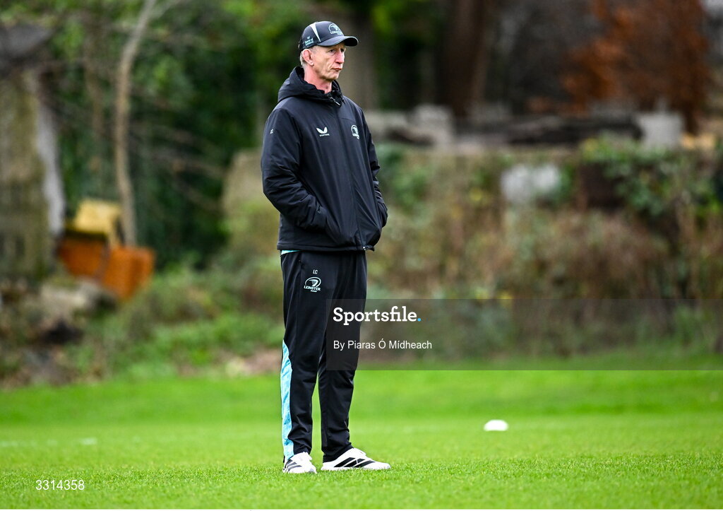 29 December 2025; Head coach Leo Cullen during Leinster Rugby squad training at Rosemount in UCD, Dublin. Photo by Piaras Ó Mídheach/Sportsfile