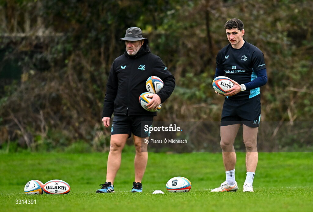 29 December 2025; Assistant coach Robin McBryde and Cormac Foley during Leinster Rugby squad training at Rosemount in UCD, Dublin. Photo by Piaras Ó Mídheach/Sportsfile