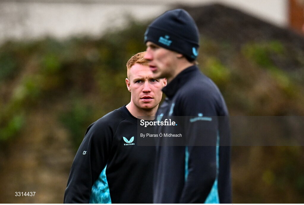29 December 2025; Ciarán Frawley, left, and Sam Prendergast of Leinster during Leinster Rugby squad training at Rosemount in UCD, Dublin. Photo by Piaras Ó Mídheach/Sportsfile