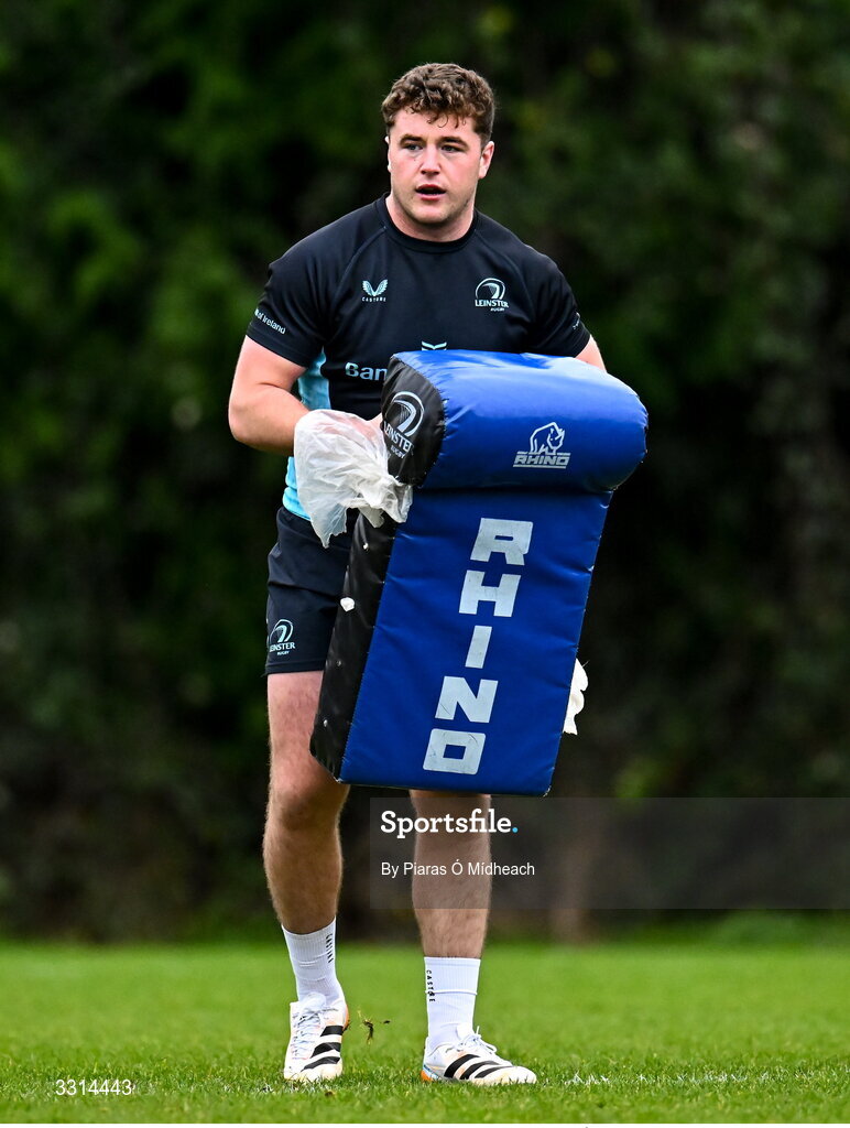 29 December 2025; Gus McCarthy during Leinster Rugby squad training at Rosemount in UCD, Dublin. Photo by Piaras Ó Mídheach/Sportsfile