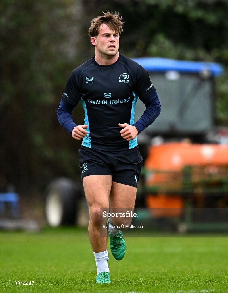 29 December 2025; Hugo McLaughlin during Leinster Rugby squad training at Rosemount in UCD, Dublin. Photo by Piaras Ó Mídheach/Sportsfile