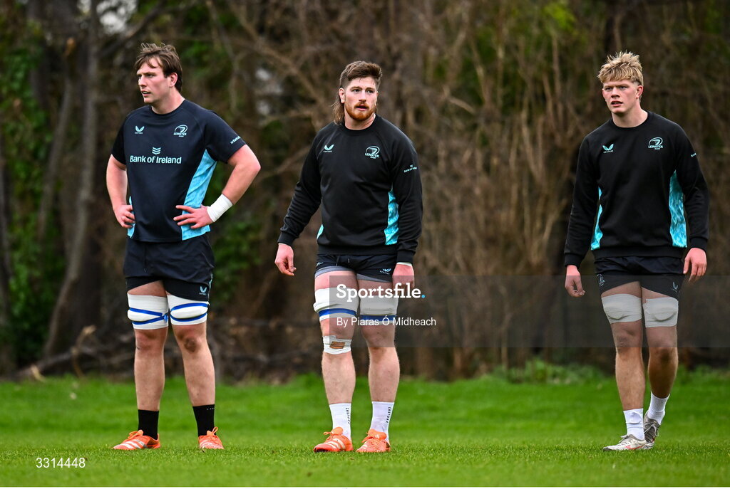 29 December 2025; Players, from left, Alan Spicer, Joe McCarthy and Billy Corrigan during Leinster Rugby squad training at Rosemount in UCD, Dublin. Photo by Piaras Ó Mídheach/Sportsfile