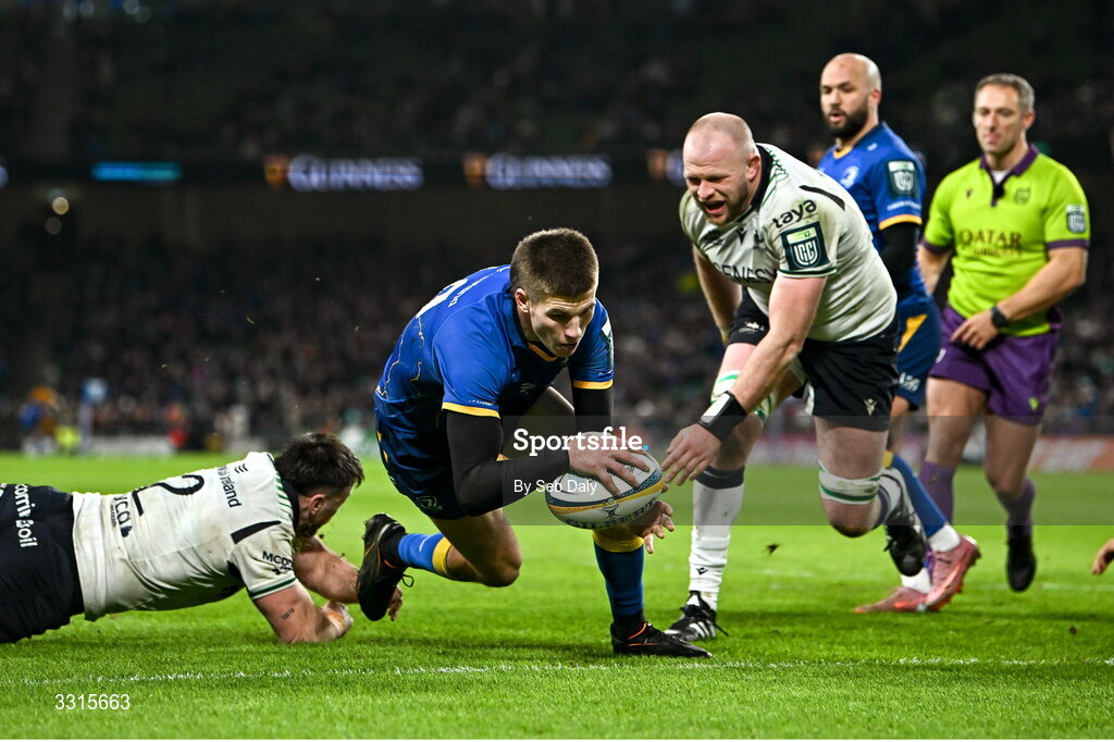 3 January 2026; Sam Prendergast of Leinster scores his side's third try during the United Rugby Championship match between Leinster and Connacht at the Aviva Stadium in Dublin. Photo by Seb Daly/Sportsfile