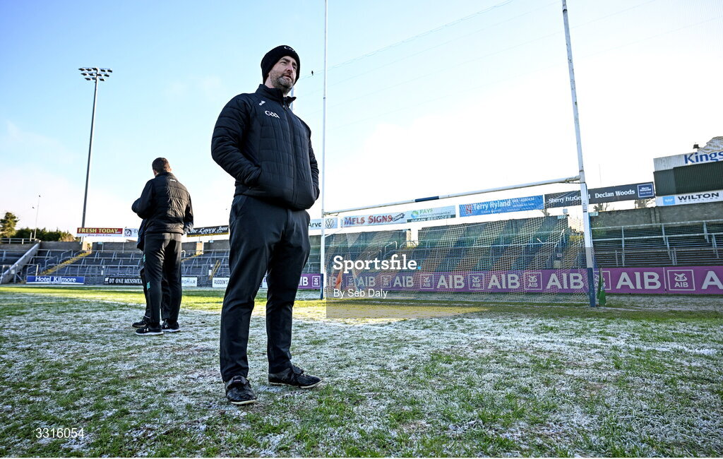 4 January 2026; Referee Brendan Cawley inspects the pitch conditions before the AIB GAA Football All-Ireland Senior Club Championship semi-final match between between St Brigid's of Roscommon and Scotstown of Monaghan at Kingspan Breffni in Cavan. Photo by Seb Daly/Sportsfile