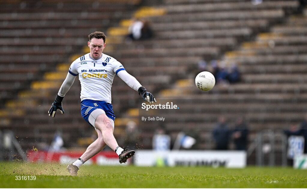 4 January 2026; Scotstown goalkeeper Rory Beggan converts a free during the AIB GAA Football All-Ireland Senior Club Championship semi-final match between between St Brigid's of Roscommon and Scotstown of Monaghan at Kingspan Breffni in Cavan. Photo by Seb Daly/Sportsfile
