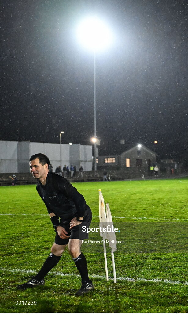6 January 2026; Referee Seán Joy stretches before the McGrath Cup match between Tipperary and Cork at Cappawhite GAA Club in Tipperary. Photo by Piaras Ó Mídheach/Sportsfile
