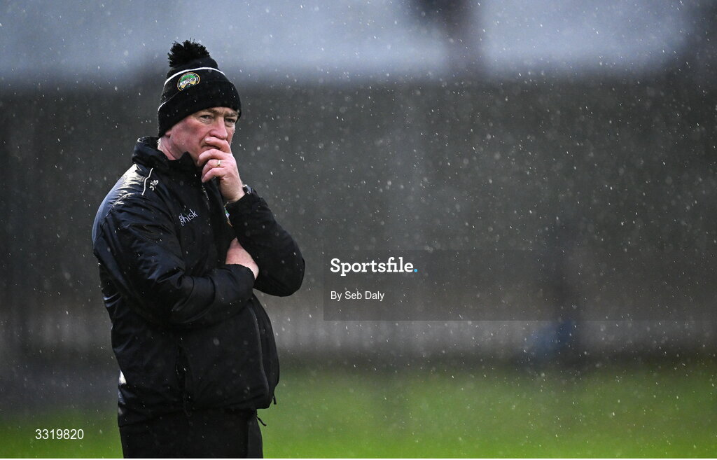 11 January 2026; Offaly manager Johnny Kelly during the Dioralyte Walsh Cup semi-final match between Galway and Offaly at Duggan Park in Ballinasloe, Galway. Photo by Seb Daly/Sportsfile