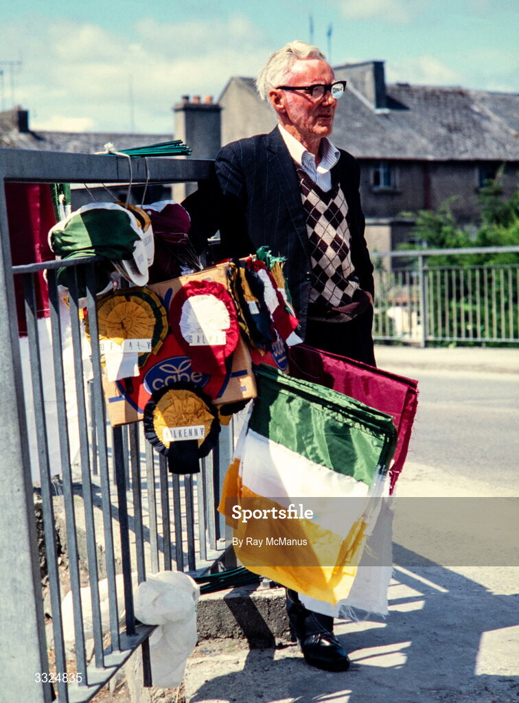 5 August 1984; A vendor sells flags in the streets of Thurles before the All-Ireland Senior Hurling Championship Semi-Final match between Galway and Offaly at Semple Stadium in Thurles, Tipperary. Photo by Ray McManus/Sportsfile