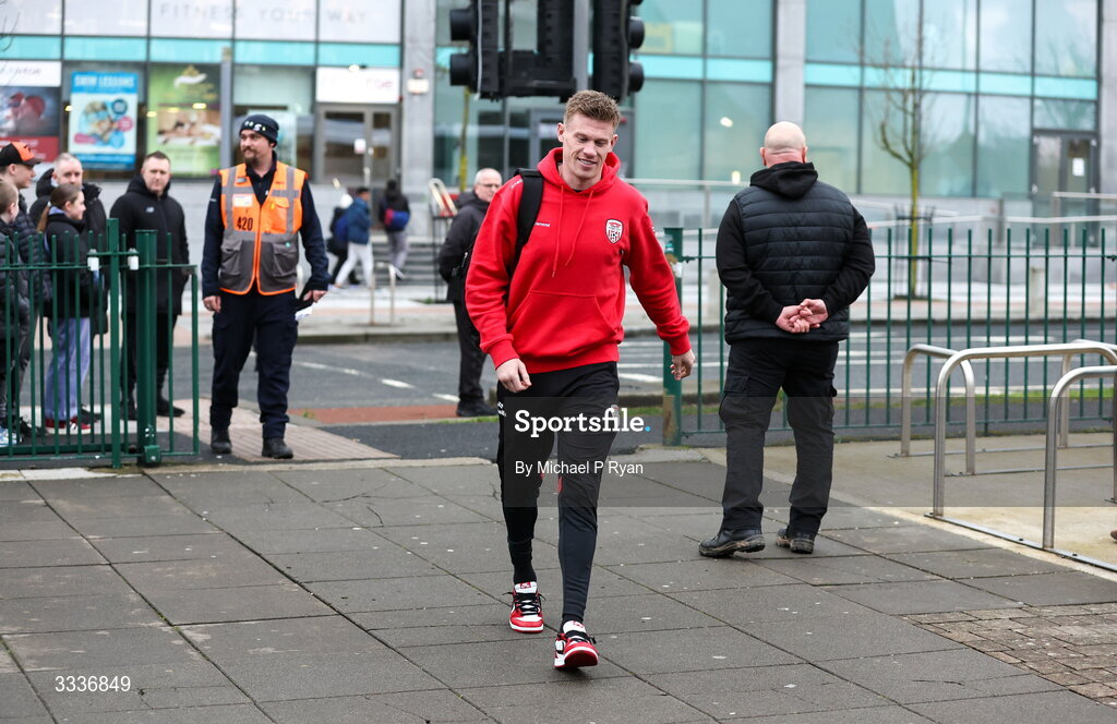 31 January 2026; James McClean of Derry City arrives before the 2026 Men's President's Cup final match between Shamrock Rovers and Derry City at Tallaght Stadium in Dublin. Photo by Michael P Ryan/Sportsfile