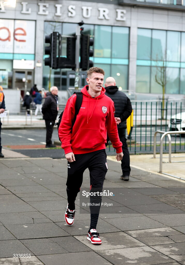 31 January 2026; James McClean of Derry City arrives before the 2026 Men's President's Cup final match between Shamrock Rovers and Derry City at Tallaght Stadium in Dublin. Photo by Michael P Ryan/Sportsfile