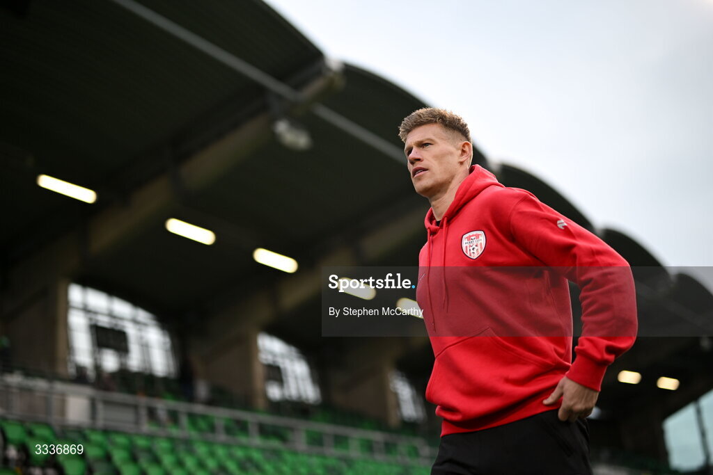31 January 2026; James McClean of Derry City before the 2026 Men's President's Cup final match between Shamrock Rovers and Derry City at Tallaght Stadium in Dublin. Photo by Stephen McCarthy/Sportsfile