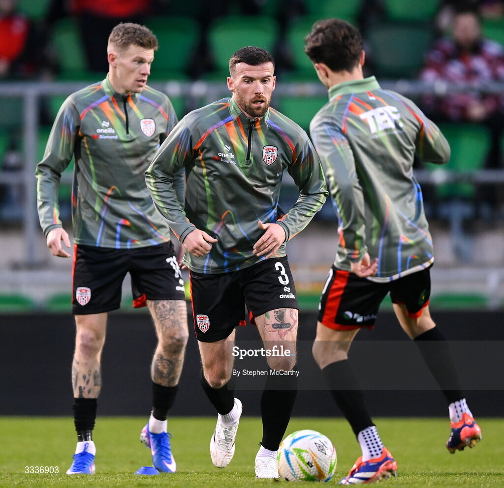 31 January 2026; Patrick McClean and James McClean, left, of Derry City before the 2026 Men's President's Cup final match between Shamrock Rovers and Derry City at Tallaght Stadium in Dublin. Photo by Stephen McCarthy/Sportsfile