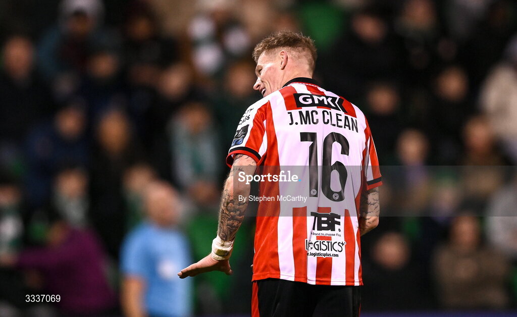 31 January 2026; James McClean of Derry City celebrates infront of the Shamrock Rovers supporters after team-mate Darragh Markey scored their first goal during the 2026 Men's President's Cup final match between Shamrock Rovers and Derry City at Tallaght Stadium in Dublin. Photo by Stephen McCarthy/Sportsfile