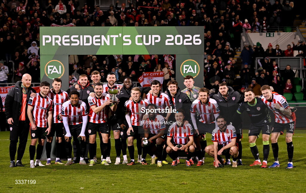 31 January 2026; Derry City captain Michael Duffy and team-mates celebrate with the FAI President's Cup after the 2026 Men's President's Cup final match between Shamrock Rovers and Derry City at Tallaght Stadium in Dublin. Photo by Stephen McCarthy/Sportsfile